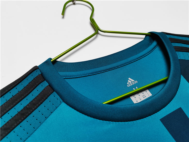 Real Madrid FC - Retro Bortetrøye 2017/2018