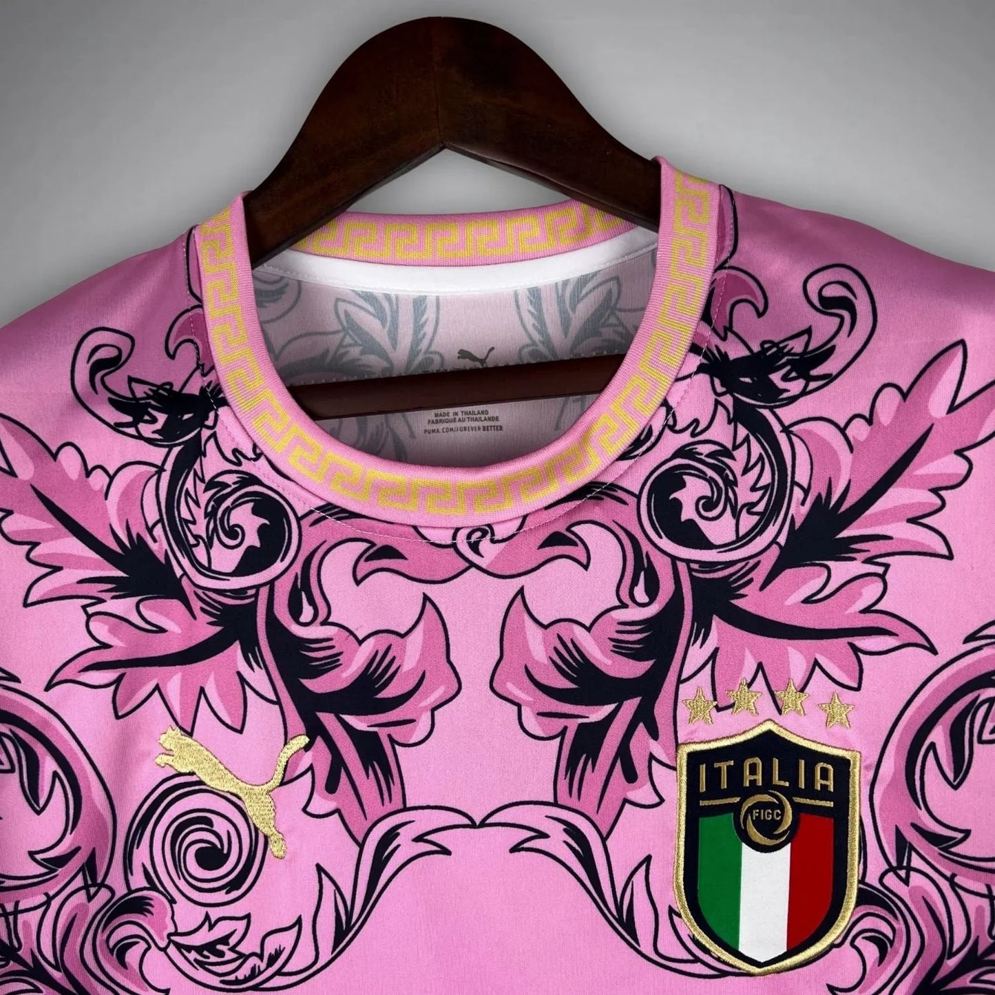 Italia - Limited Concept Versace Pink