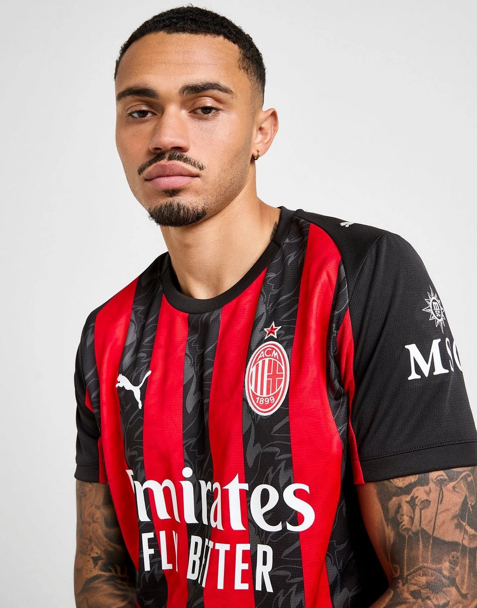 AC Milan - Hjemmetrøye 25/26